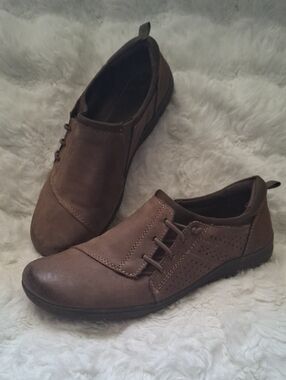 Earth Origins Teresa Suede Loafers Brown Stone Comfort Slip On Shoes Women's 9